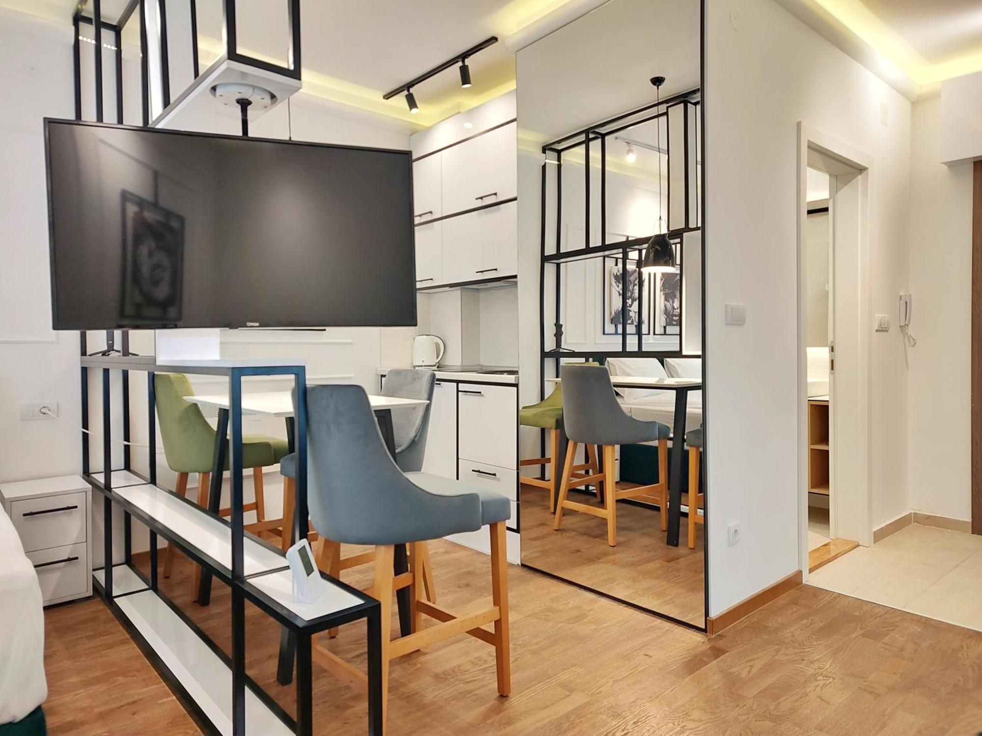 兹拉蒂博尔Velika Recepcija Cc Magnet公寓式酒店 外观 照片