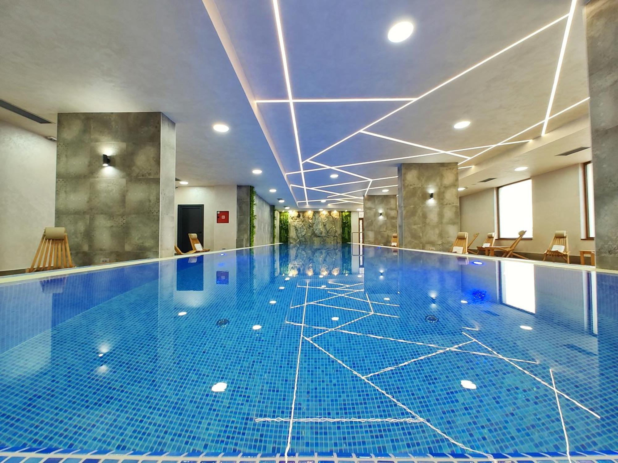 兹拉蒂博尔Velika Recepcija Cc Magnet公寓式酒店 外观 照片