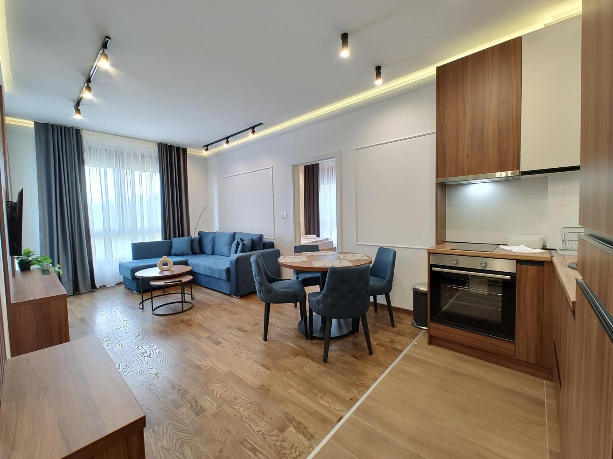 兹拉蒂博尔Velika Recepcija Cc Magnet公寓式酒店 外观 照片